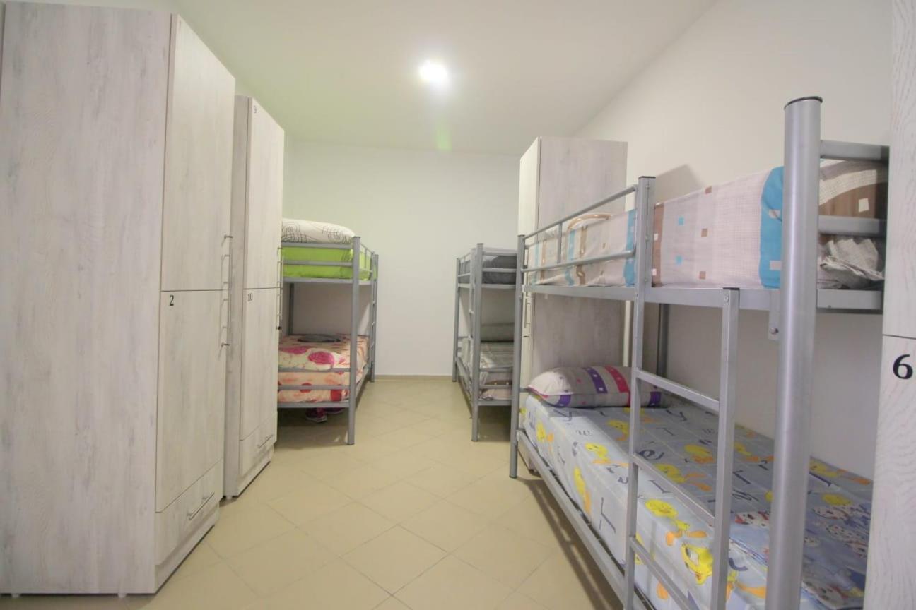 Hostel K13 Sarande Exterior photo
