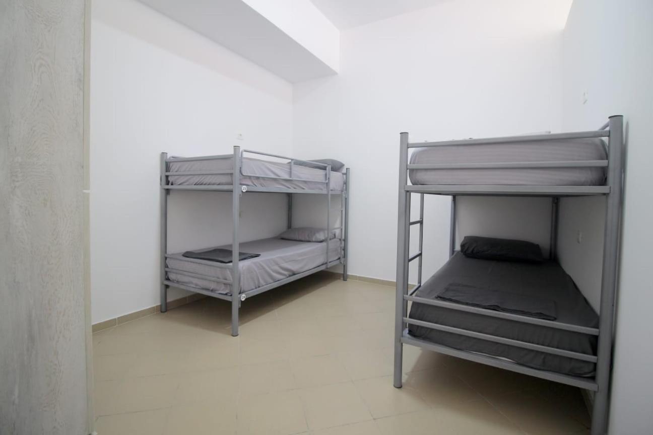 Hostel K13 Sarande Exterior photo