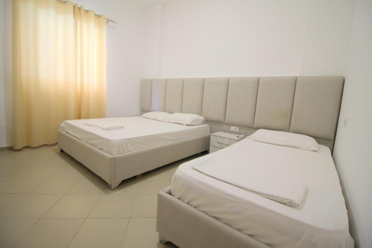 Hostel K13 Sarande Exterior photo